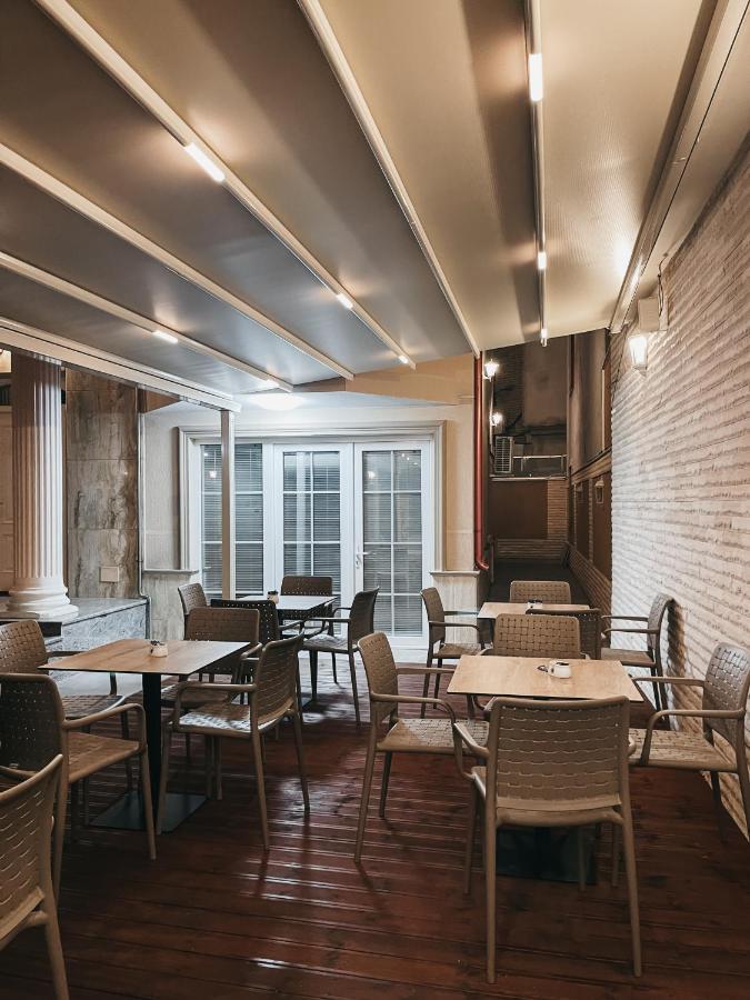 Amansar Boutique Hotel Tirana Exterior foto